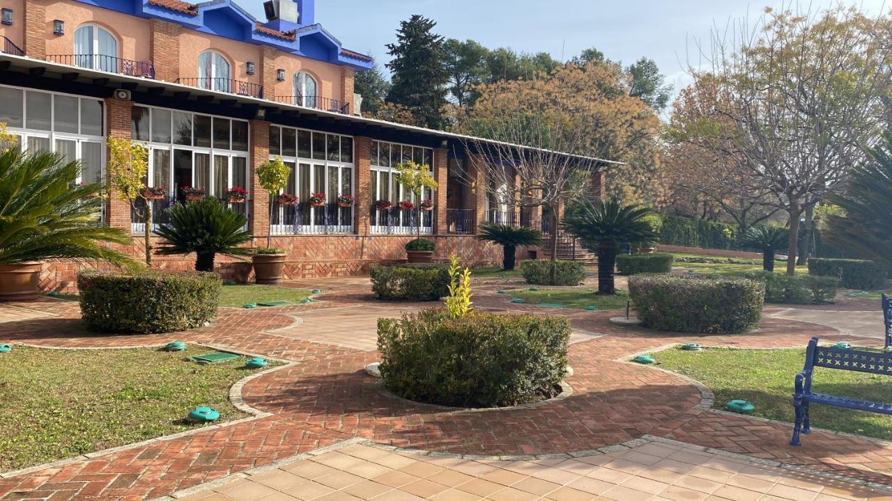 קברה Hotel Fuente Las Piedras מראה חיצוני תמונה