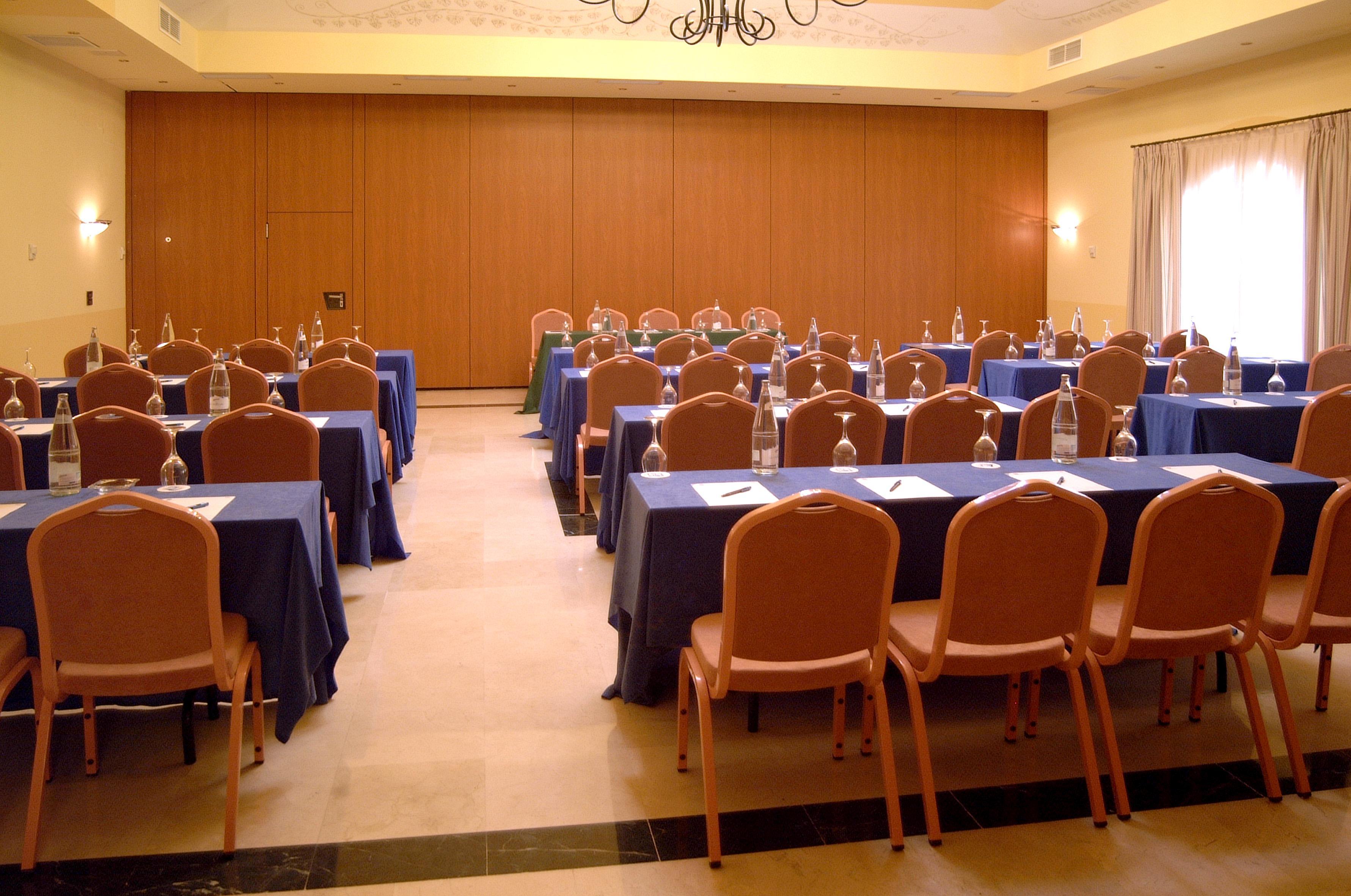 קברה Hotel Fuente Las Piedras מראה חיצוני תמונה