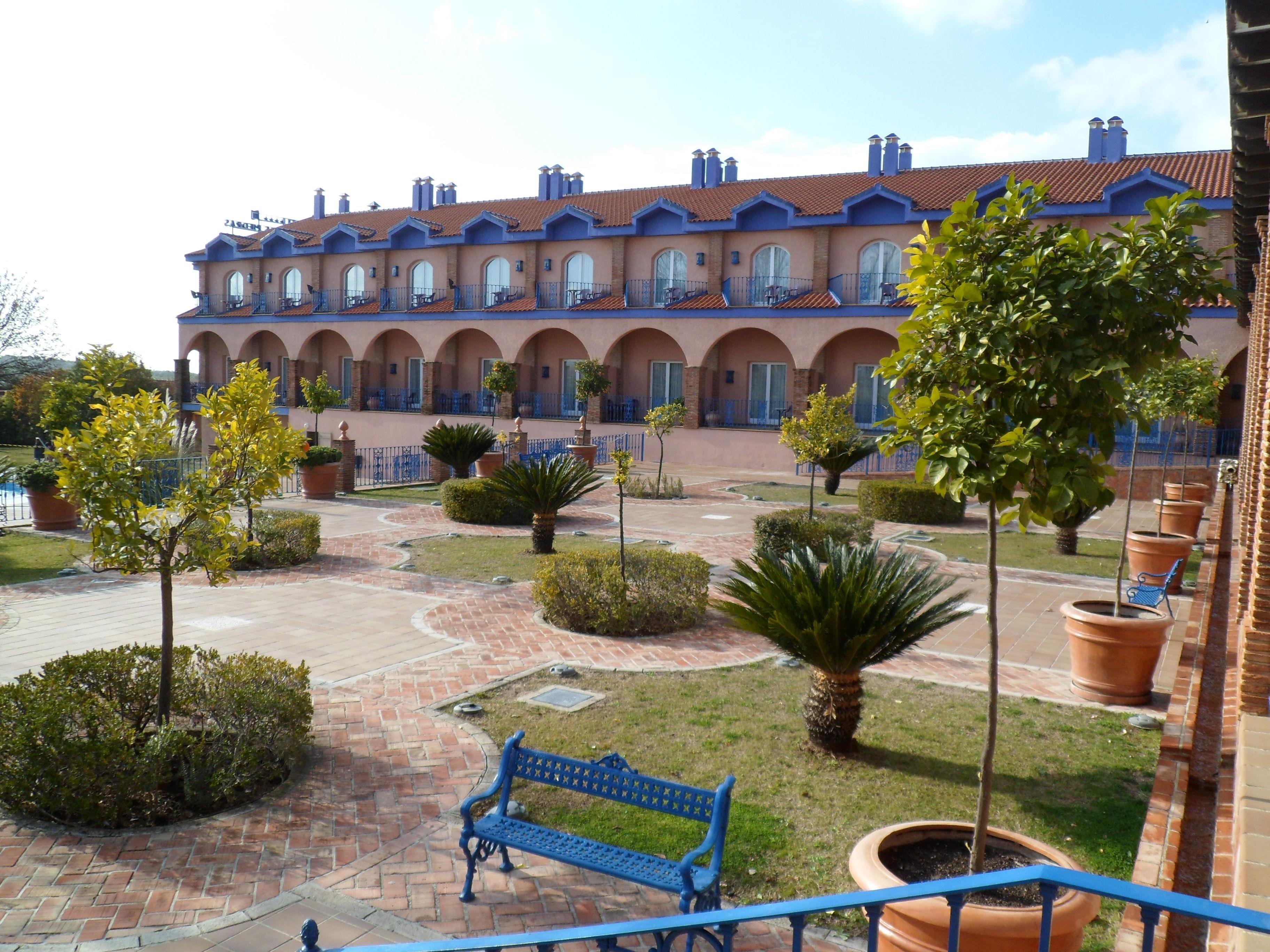 קברה Hotel Fuente Las Piedras מראה חיצוני תמונה